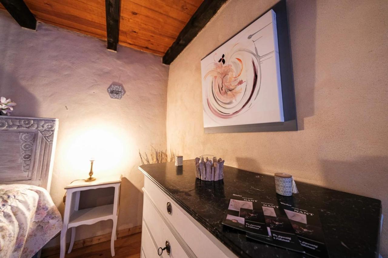 La Maison Huguétoune Nant Exterior foto
